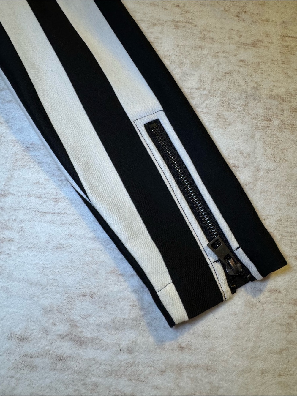 Forever 21 Black & White Striped Moto Jacket - Picture 10 of 12